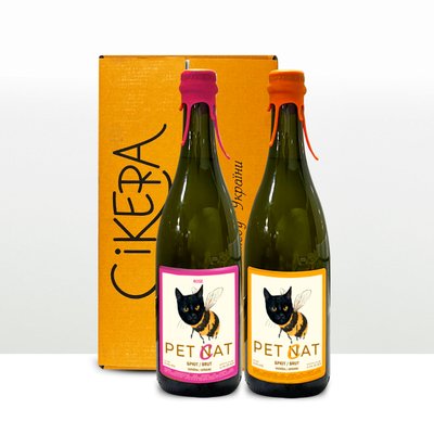 A gift set of 2 “Pet-cat” bottles of your choice